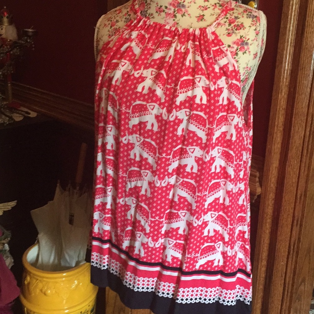 Crown and Ivy elephant print top